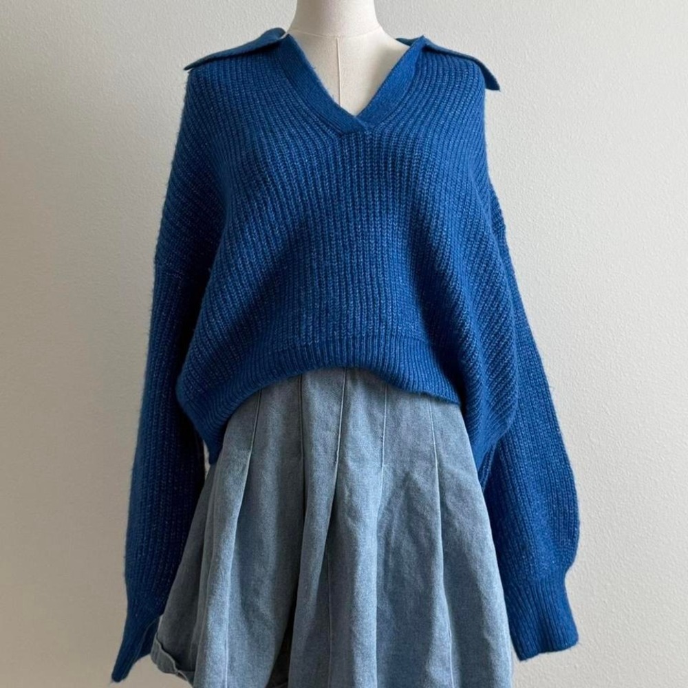 Cotton On Slouchy Oversized Cozy XS Knit Sweater Blue V Neck Preppy Coastal